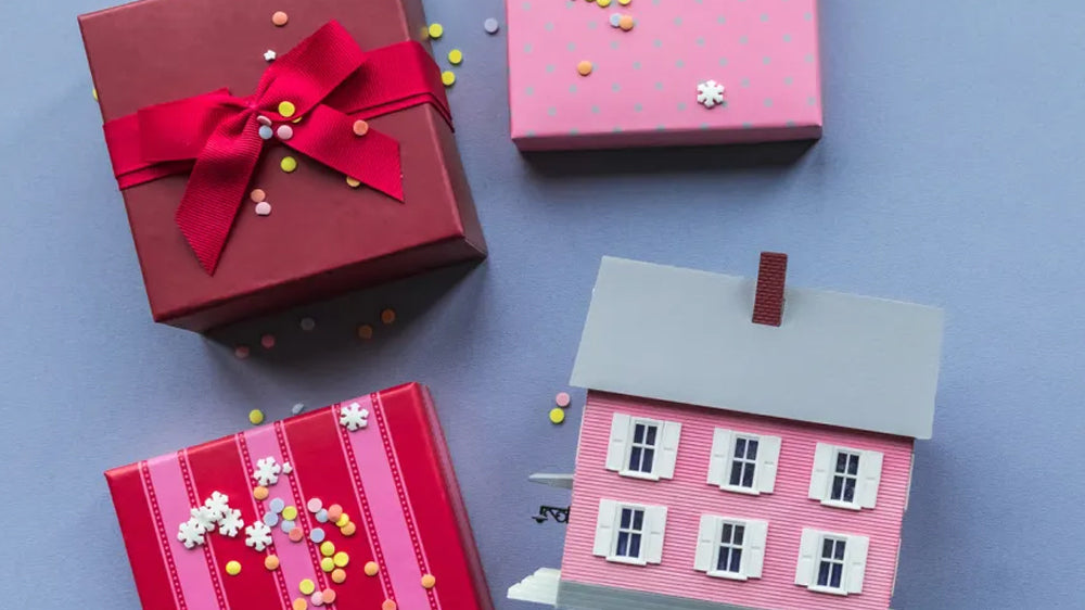 10 Useful House Warming Gift Ideas For A New House